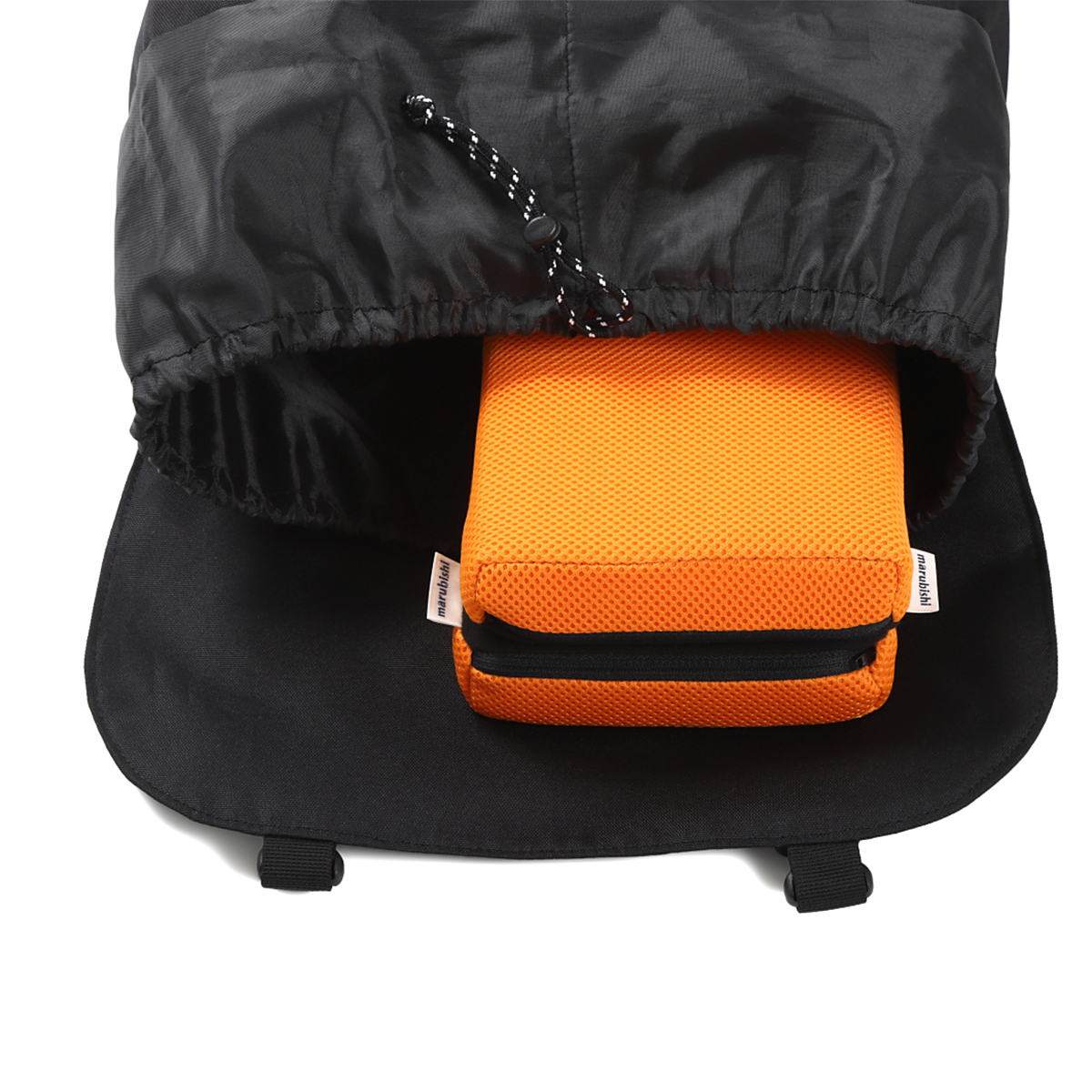 パキュっとクッション