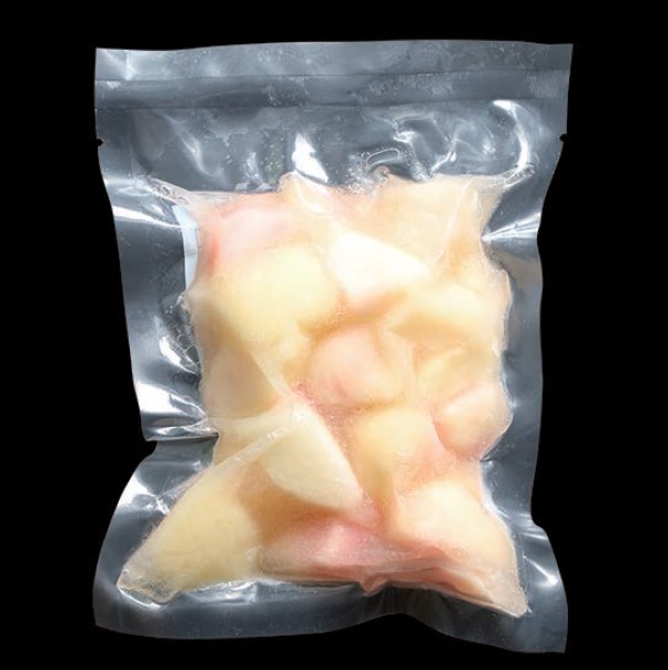 白桃カット（ソース入）　３００ｇ