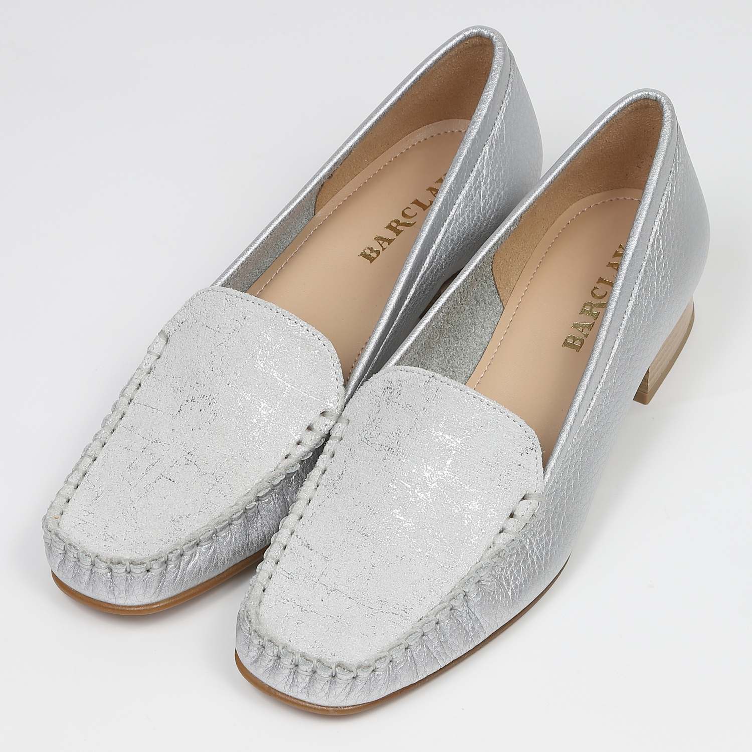 Ⅴカットカッターパンプス