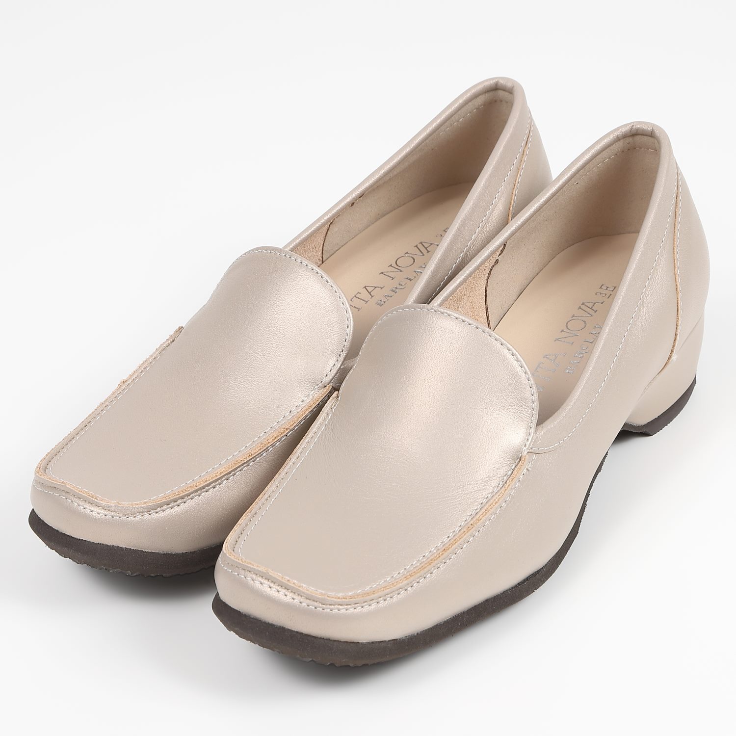 モカシンローファー