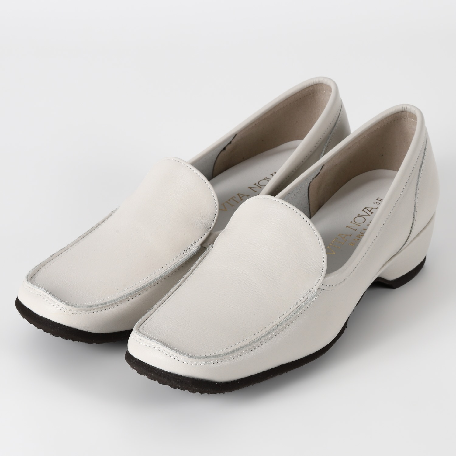 モカシンローファー