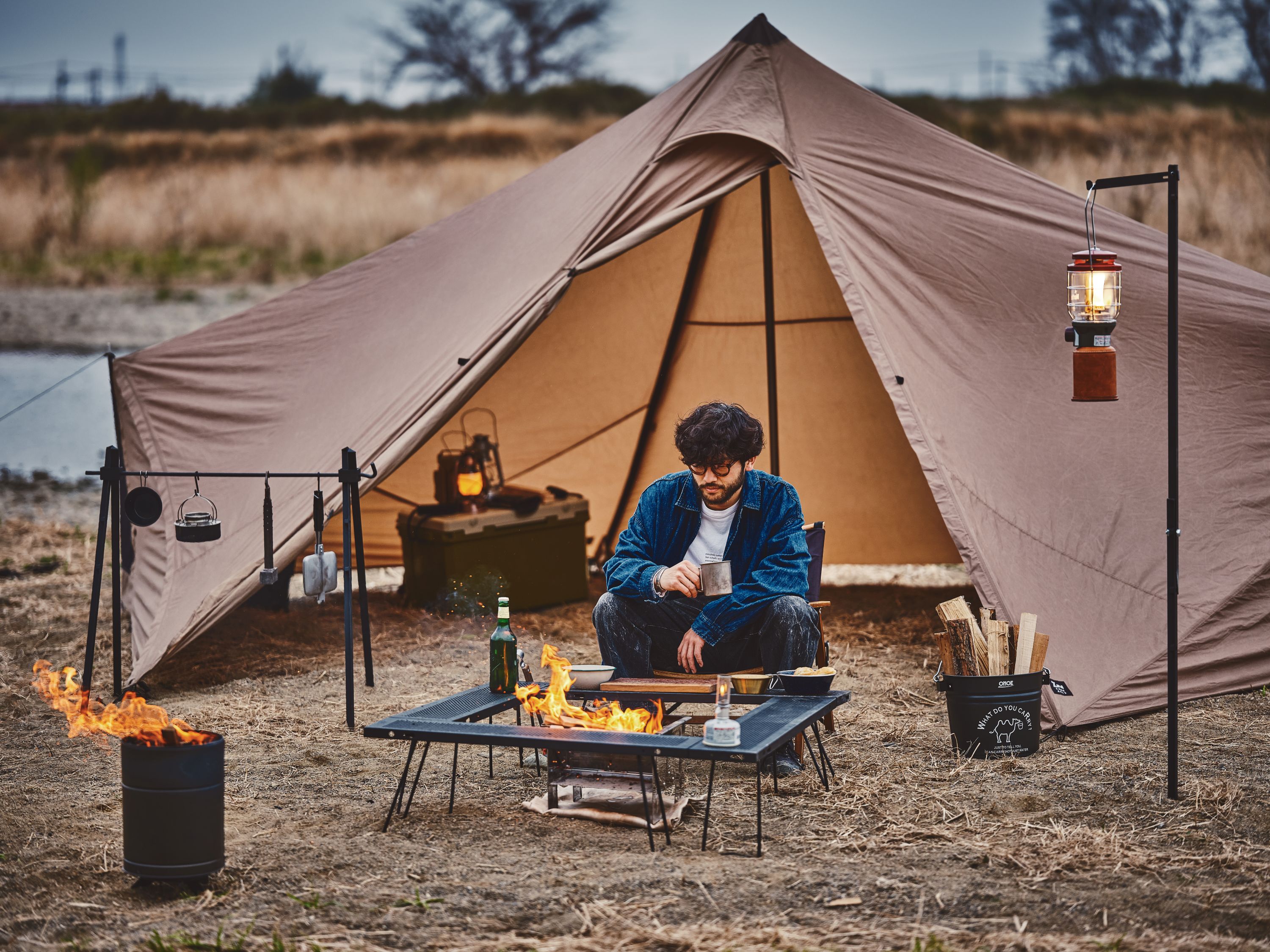 尾上ハンガー designed by Nora