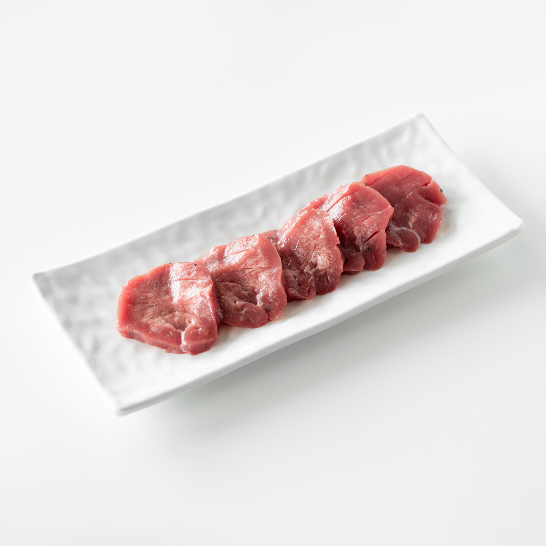仔牛の牛タン丸ごと一本 塩麹熟成　120g