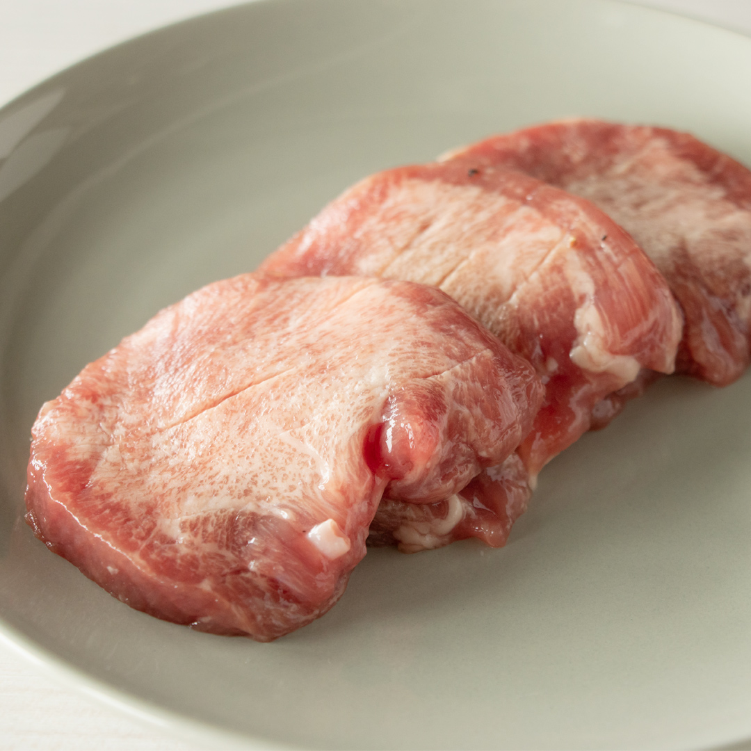 仔牛の牛タン丸ごと一本 塩麹熟成　480g