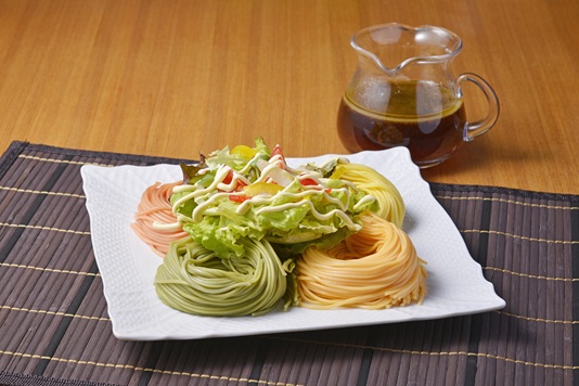隠れ岩松　菜麺