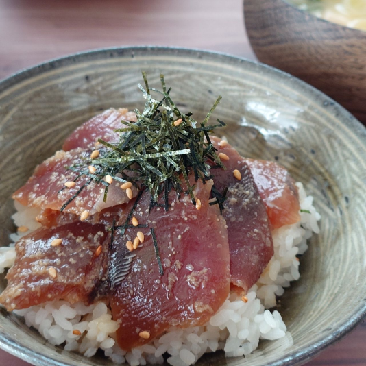 漬け丼の具　かつお　ごまたれ　３個セット